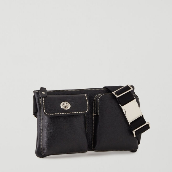 Made in Canada Roots Village pack - Picture 1 of 12